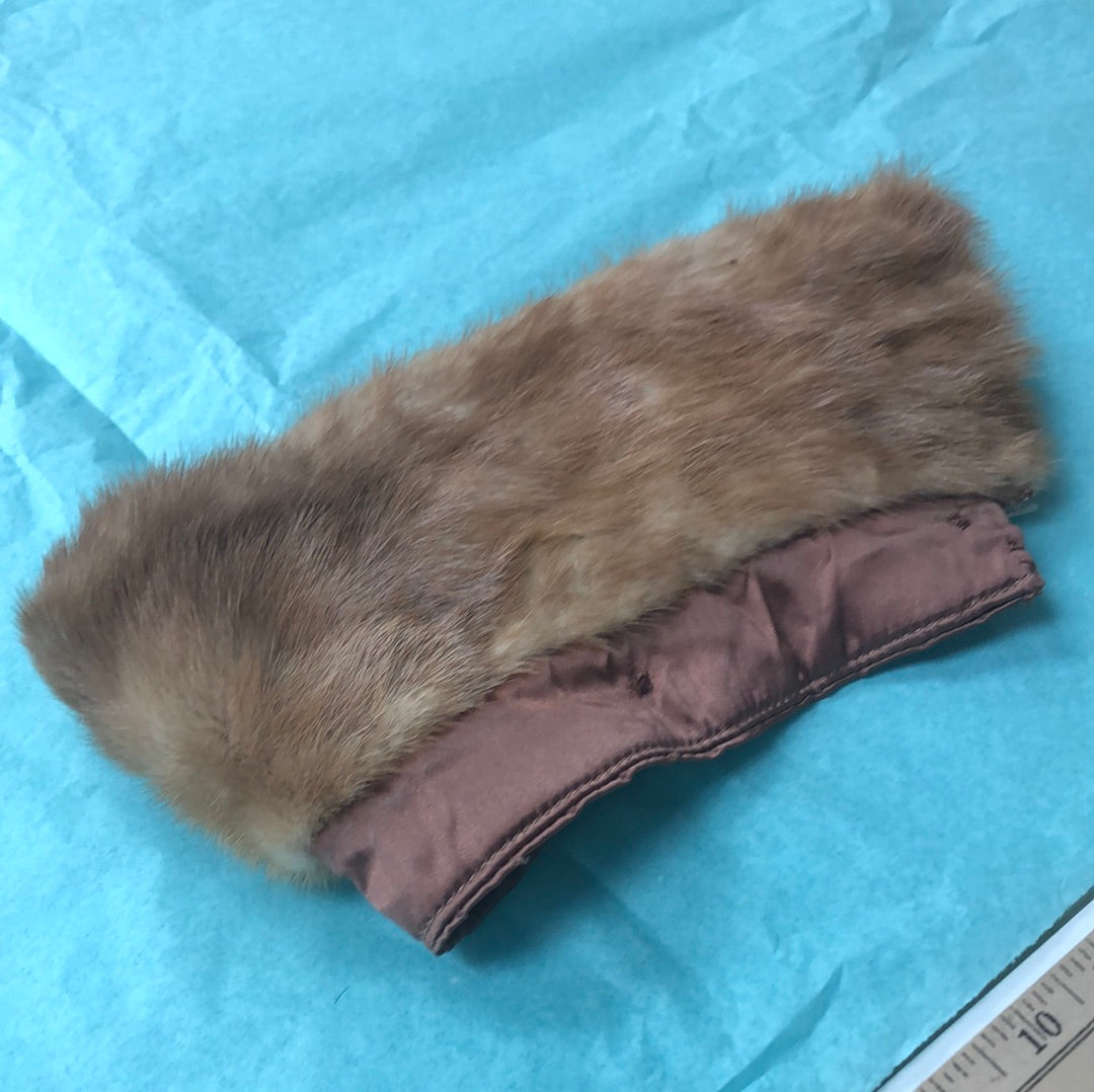 Mink snap in collar