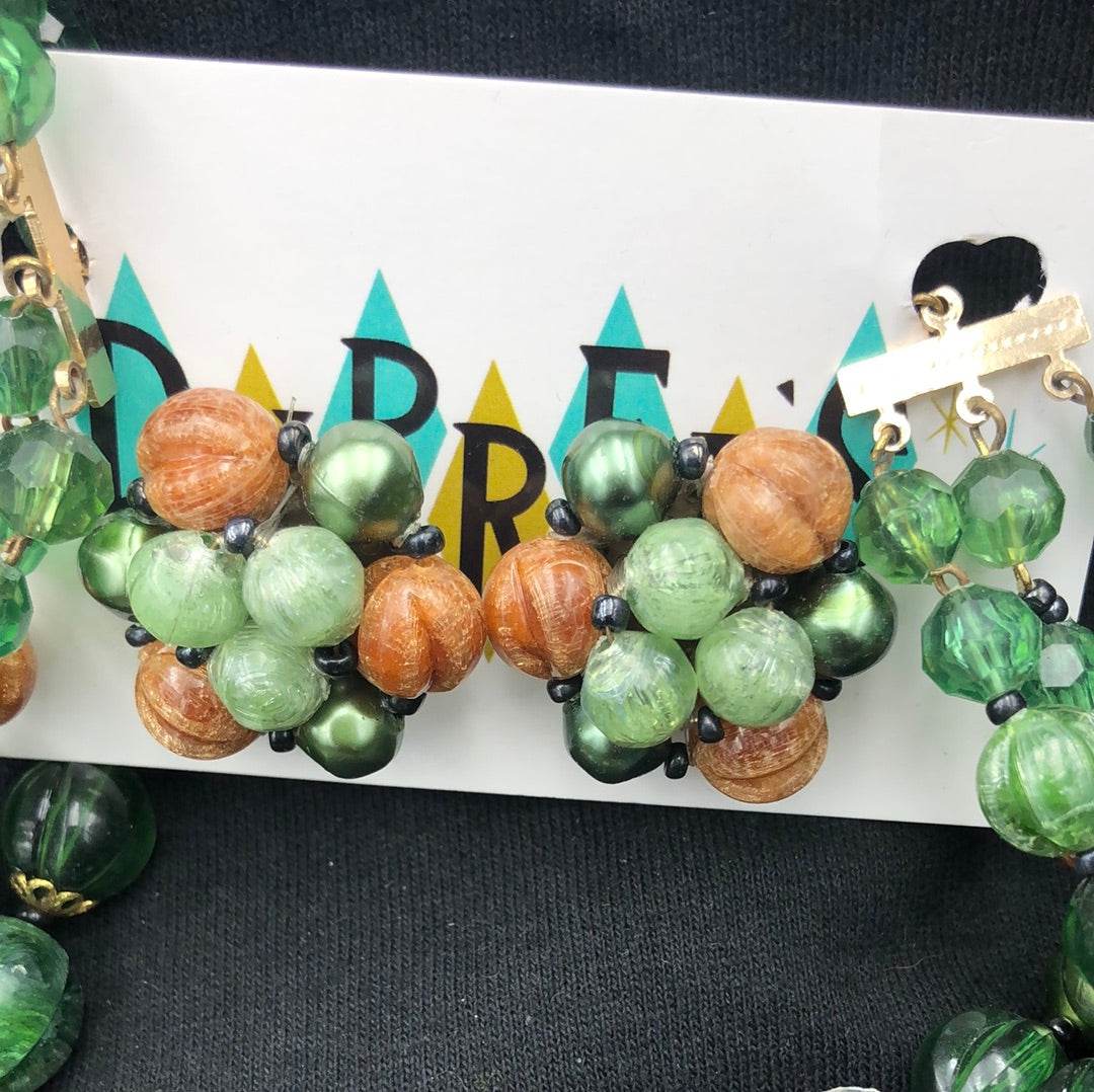 Necklace and clip earring set