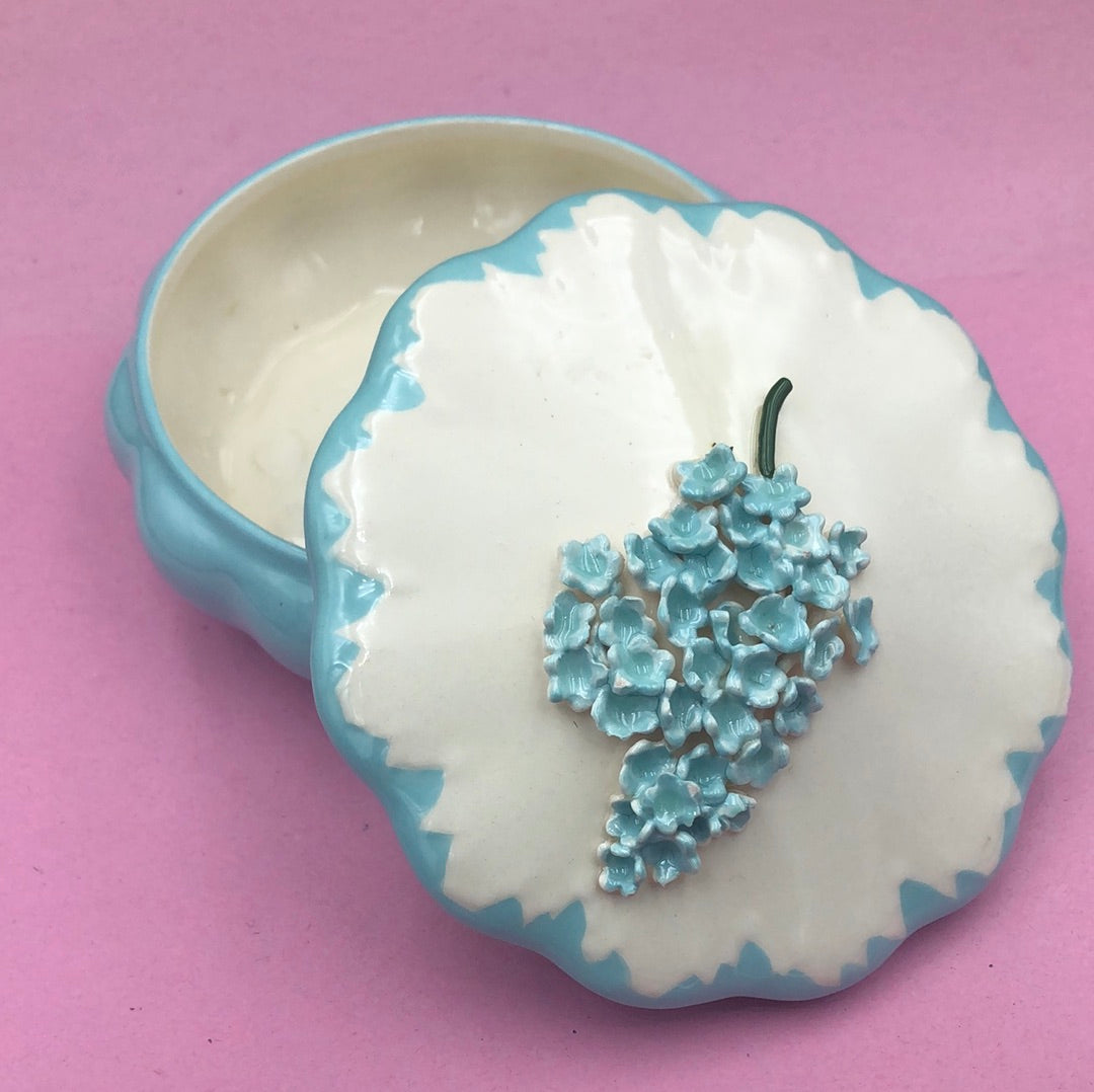 Round ceramic floral dish