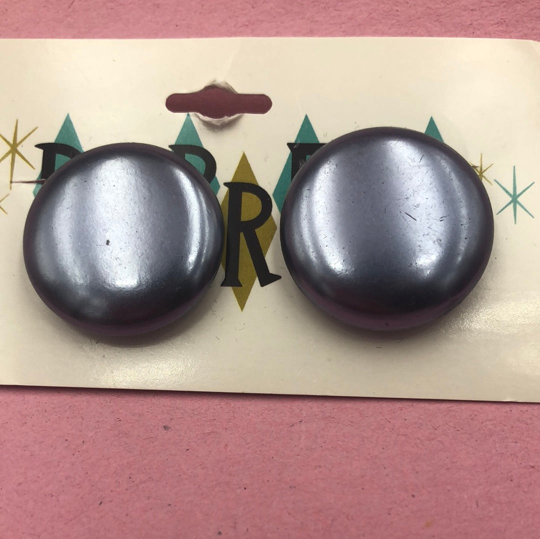 Gray metallic disc clip on earrings