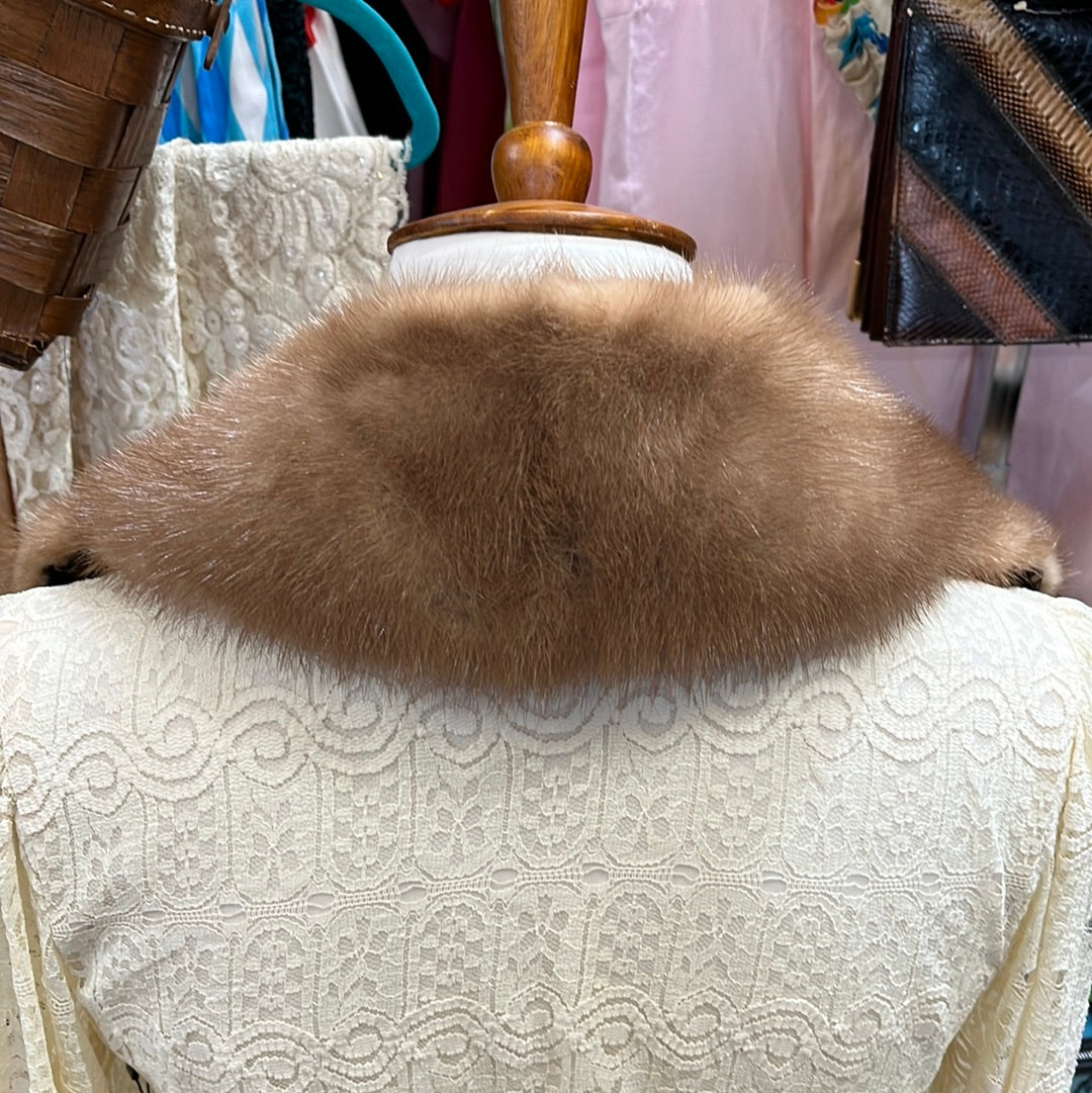 Light Brown Mink Collar /Wrap