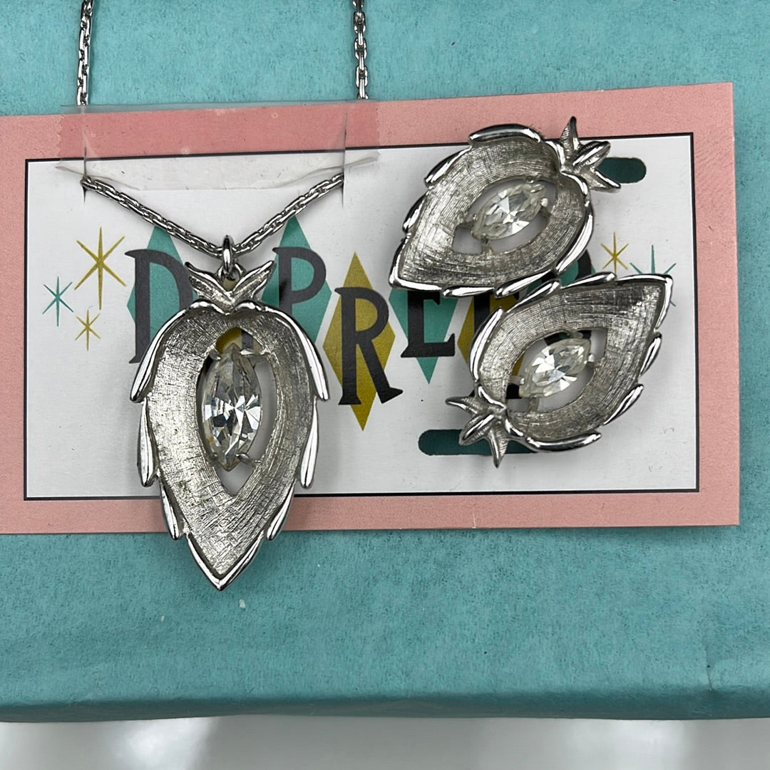 Sarah Coventry necklace & earring set