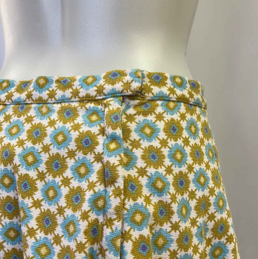 Women’s Vibrant Patterned Skirt