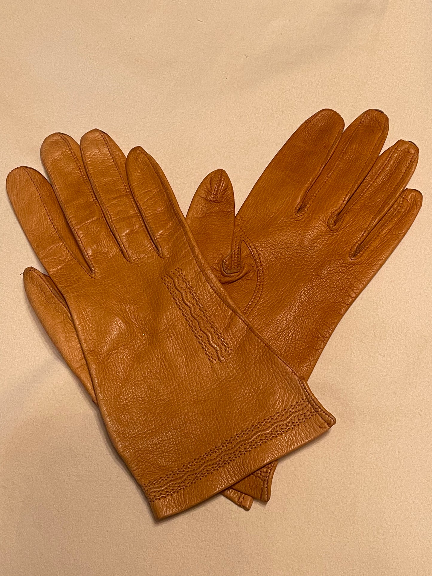 Light Brown Leather Driving Gloves