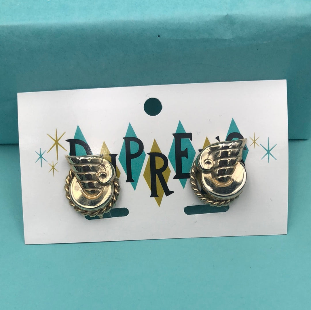 Gold clip on earrings
