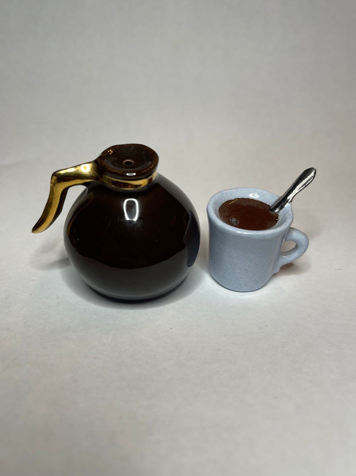 Arcadia Coffee Pot & Mug Salt & Pepper Shakers