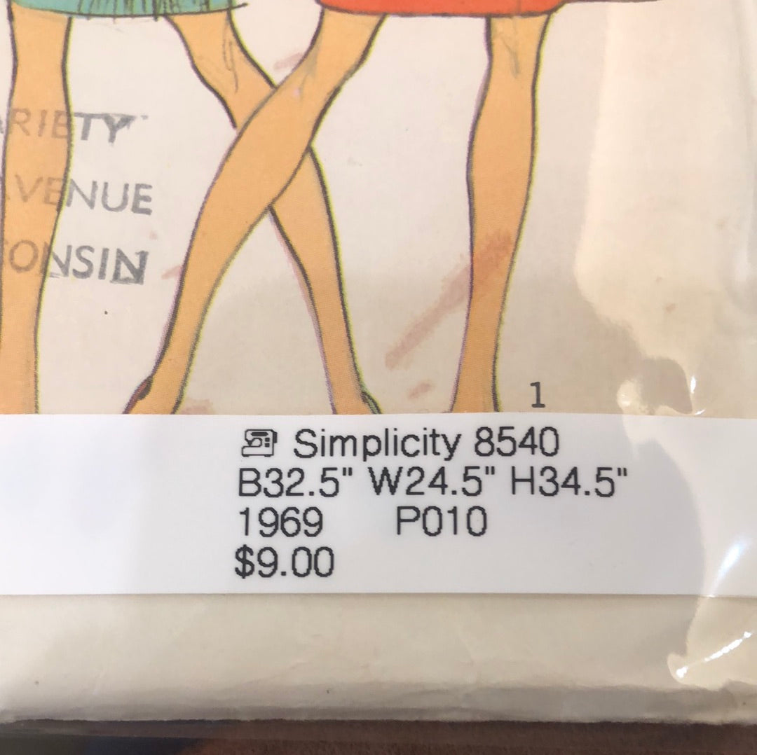 Simplicity 8540