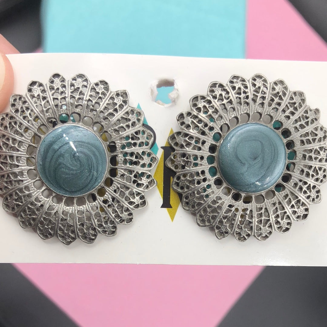 Silver and Denim Blue 2 pin set