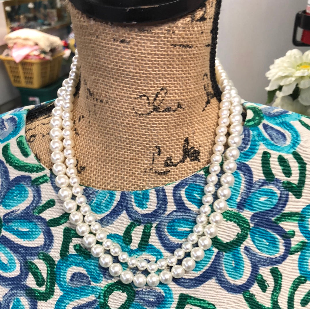 Modern faux pearl double strand necklace