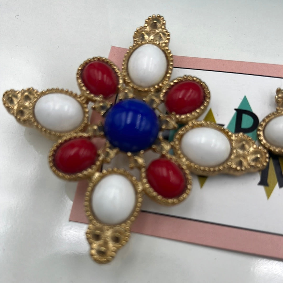 Sarah Coventry brooch & earring set