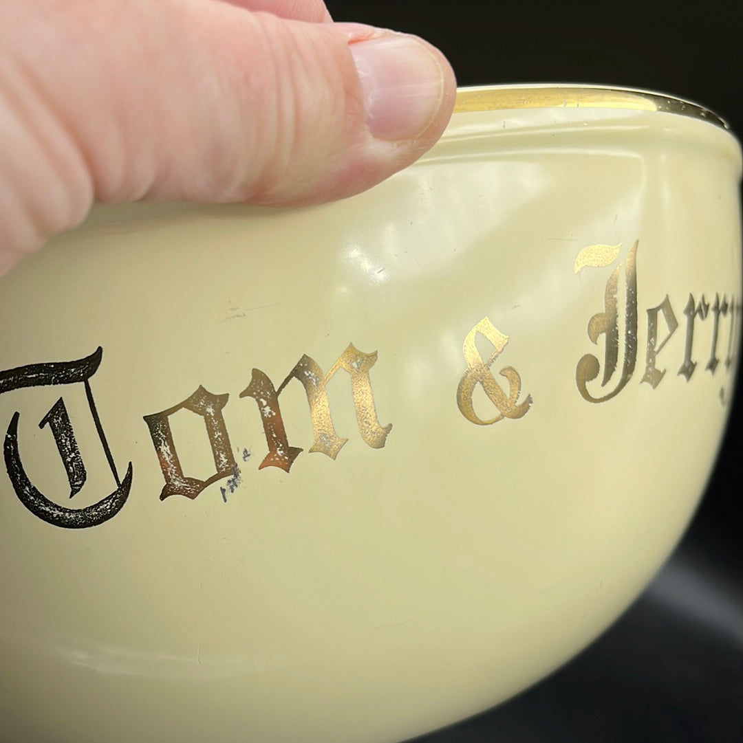 Homer Laughlin Tom and Jerry bowl