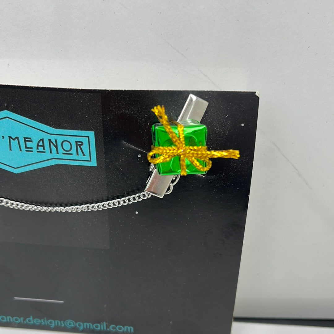 Green Gift Sweater clip