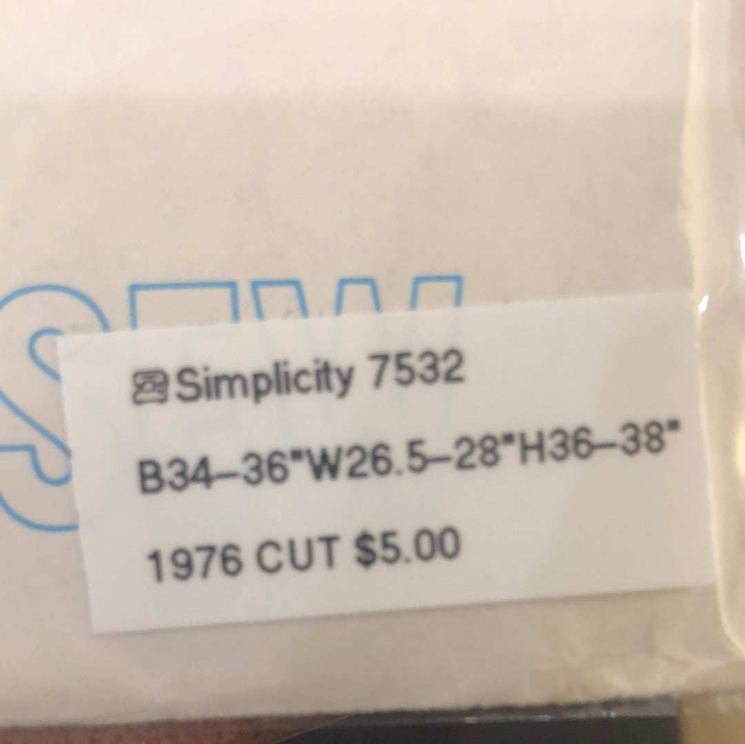 Simplicity 7532