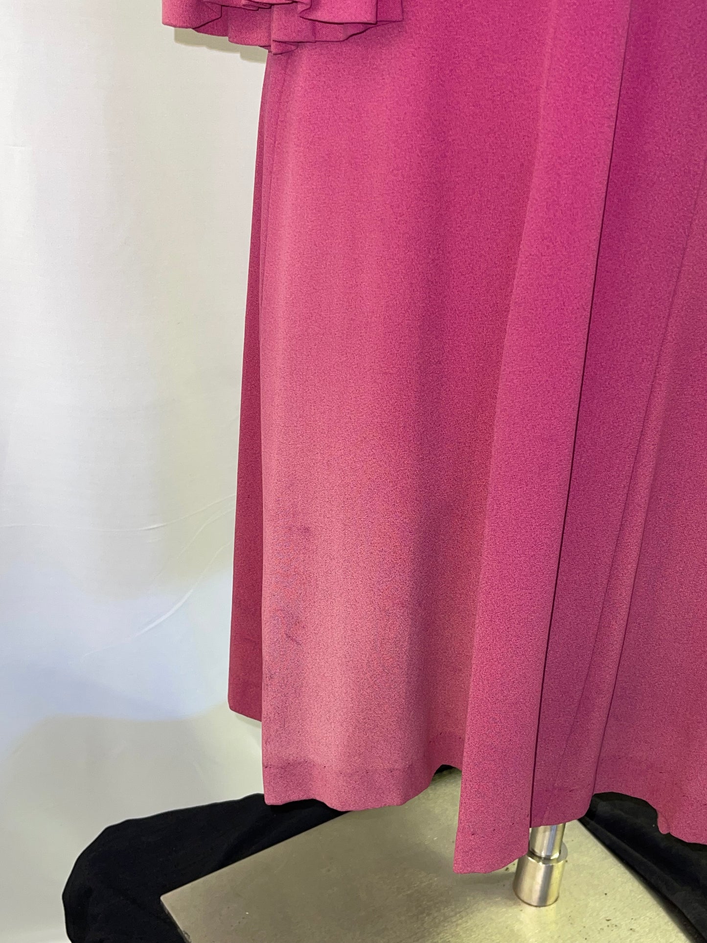 40s Deep Fuchsia Dress