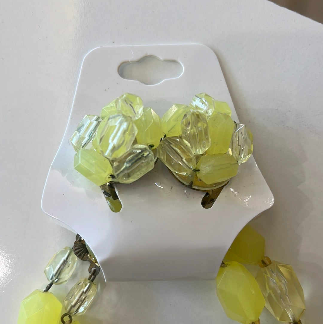 Yellow clear and frosted bead necklace and clip earrings