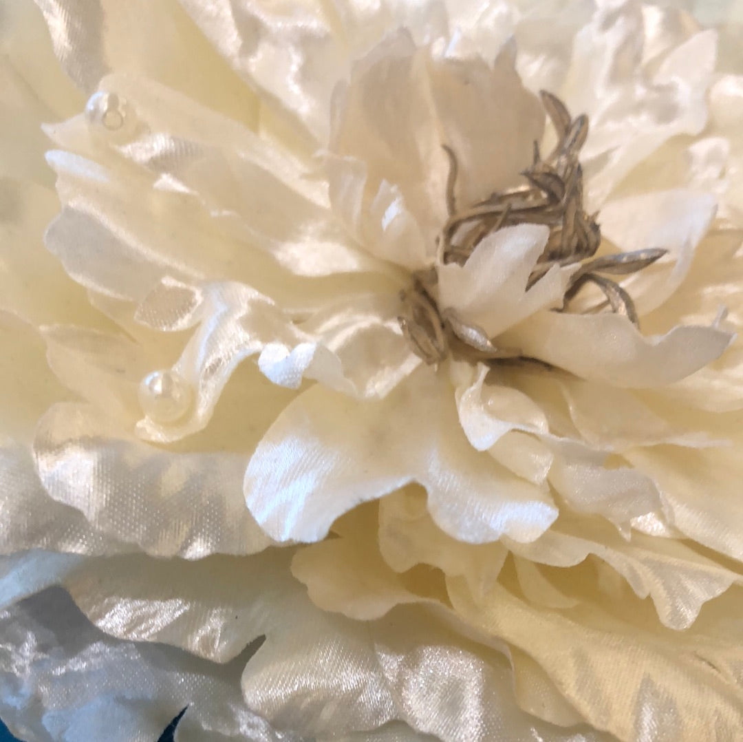 Tart Deco Large Ivory Clip Hair Flower