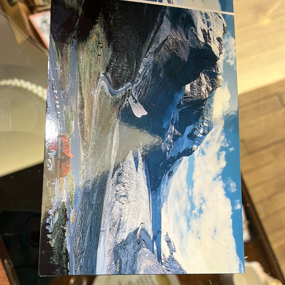 Lake Louise post card book