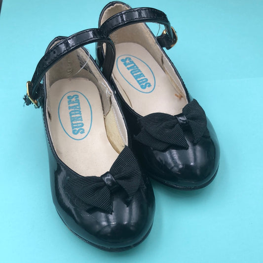 Patent Leather Mary Jane with bow