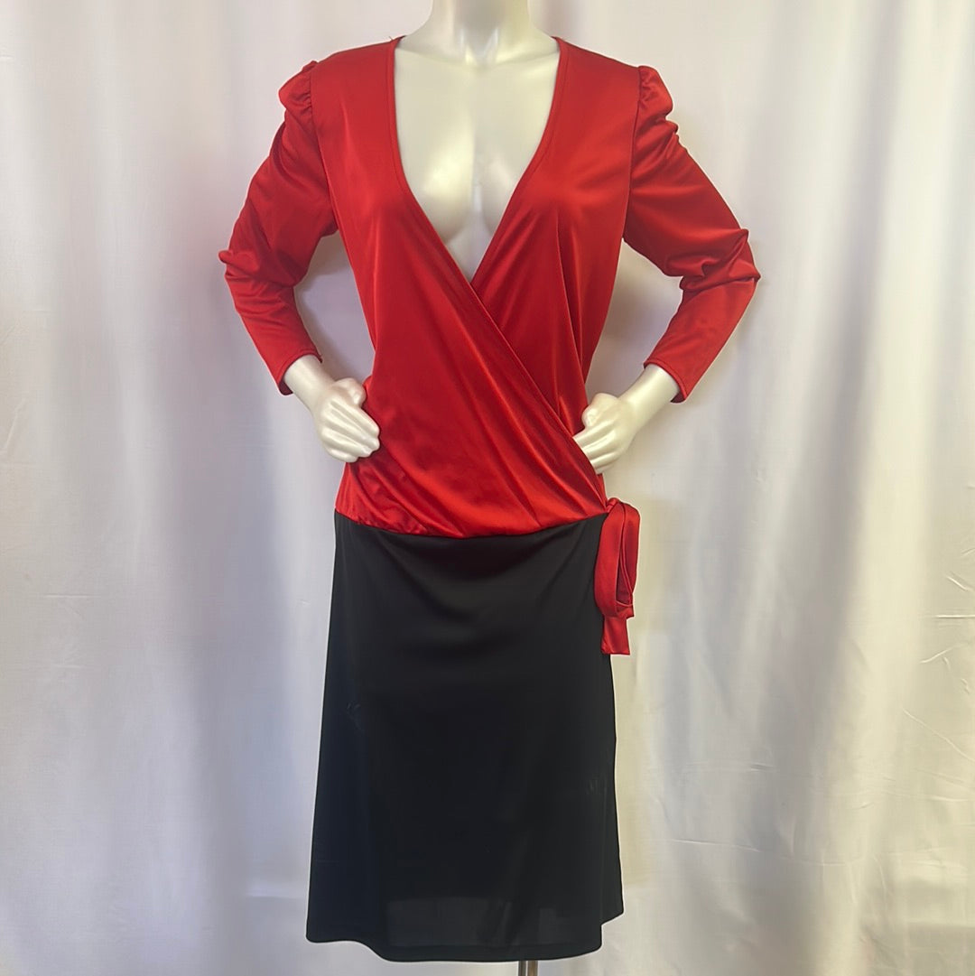 Red and Black V-Neck Party Dress