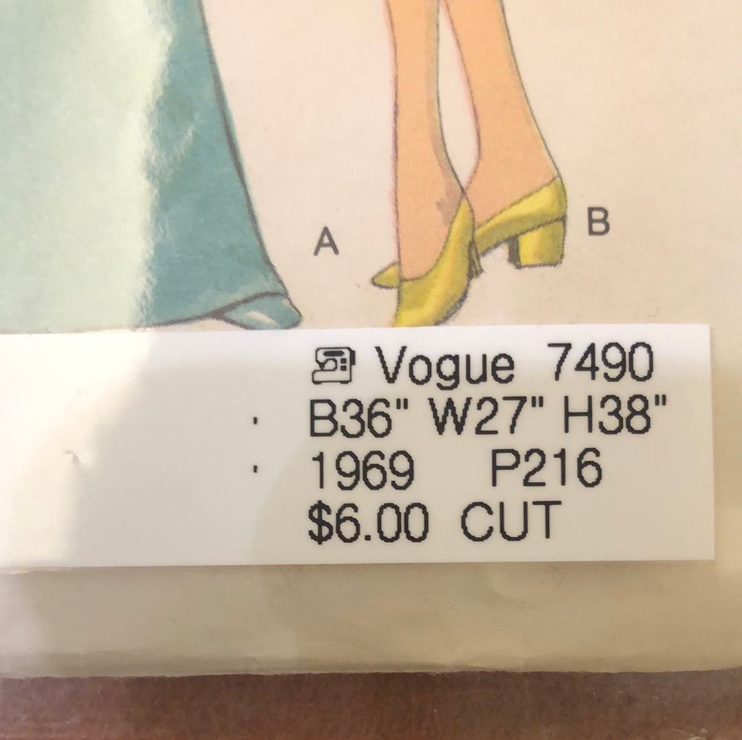 Vogue 7490
