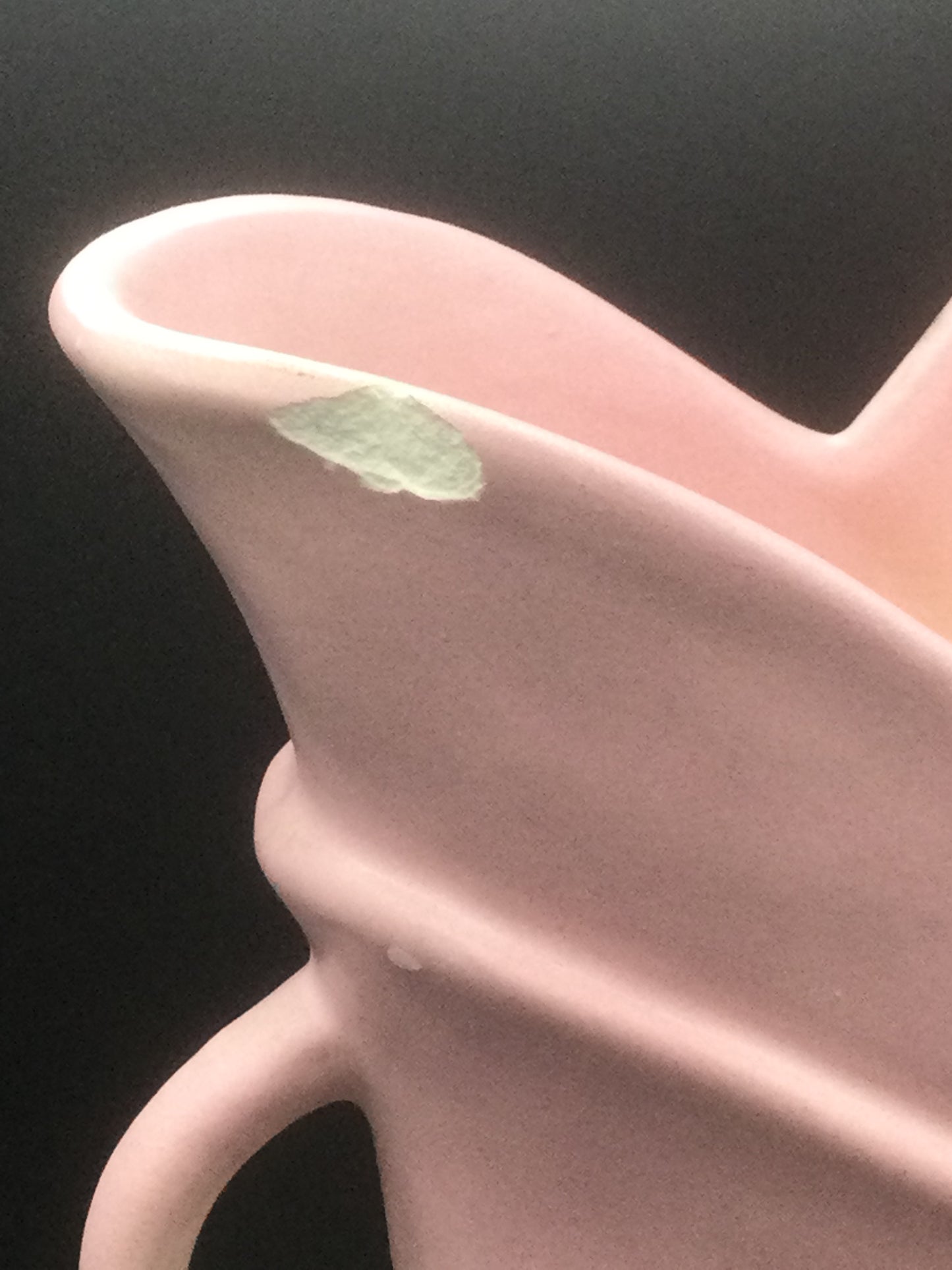 Hull Art 8.5" vase