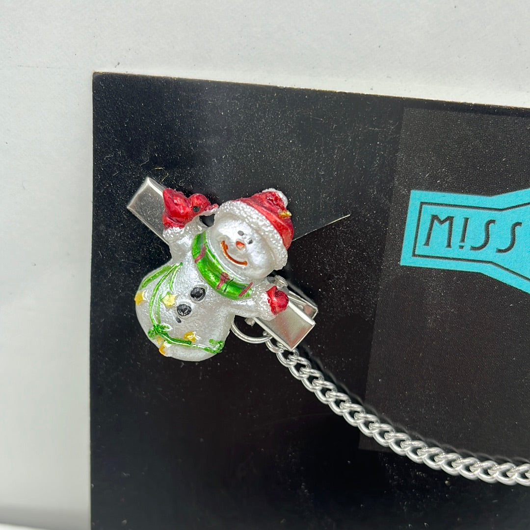 Snowman sweater clip