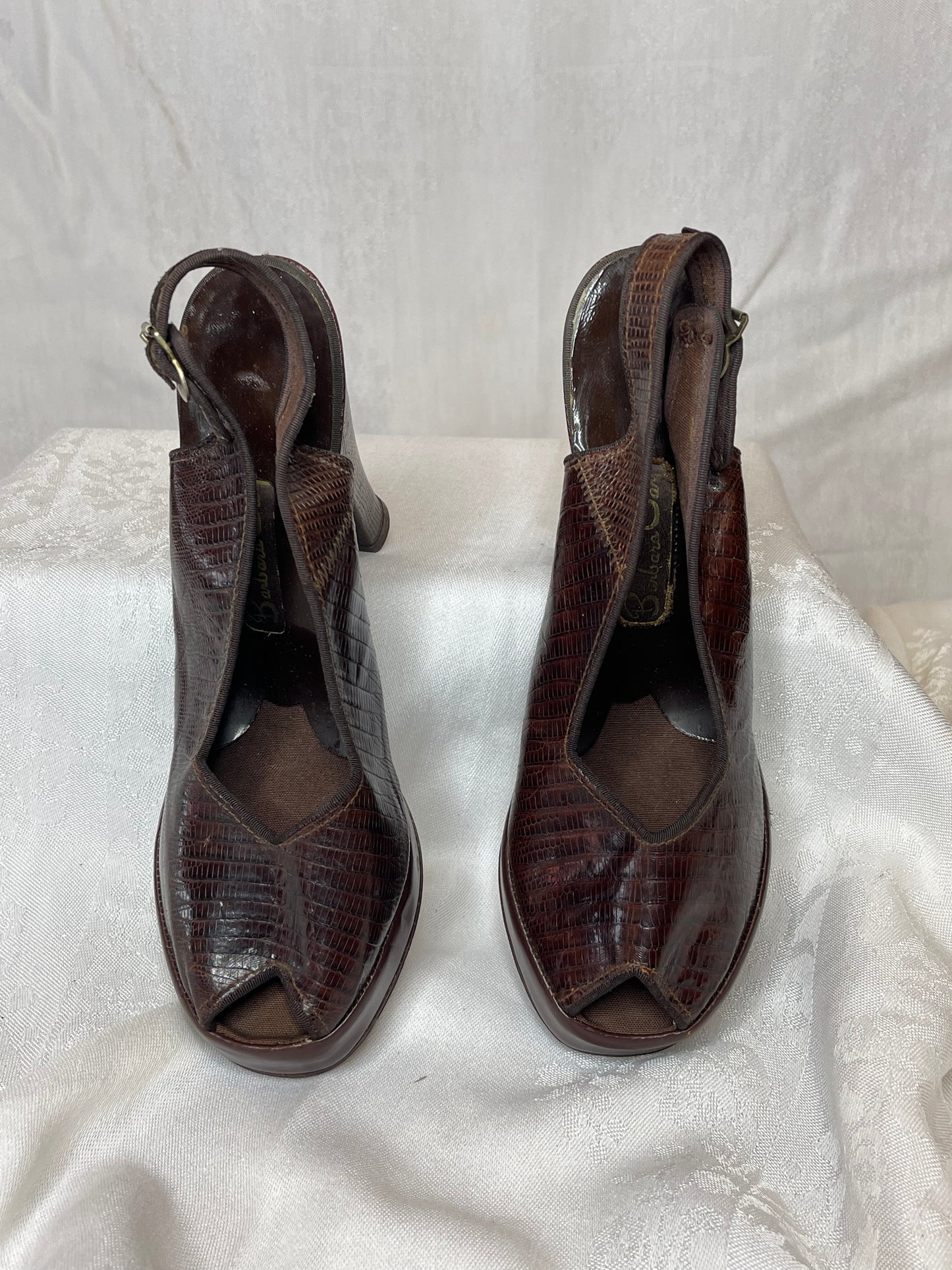 40s dark brown alligator sling backs