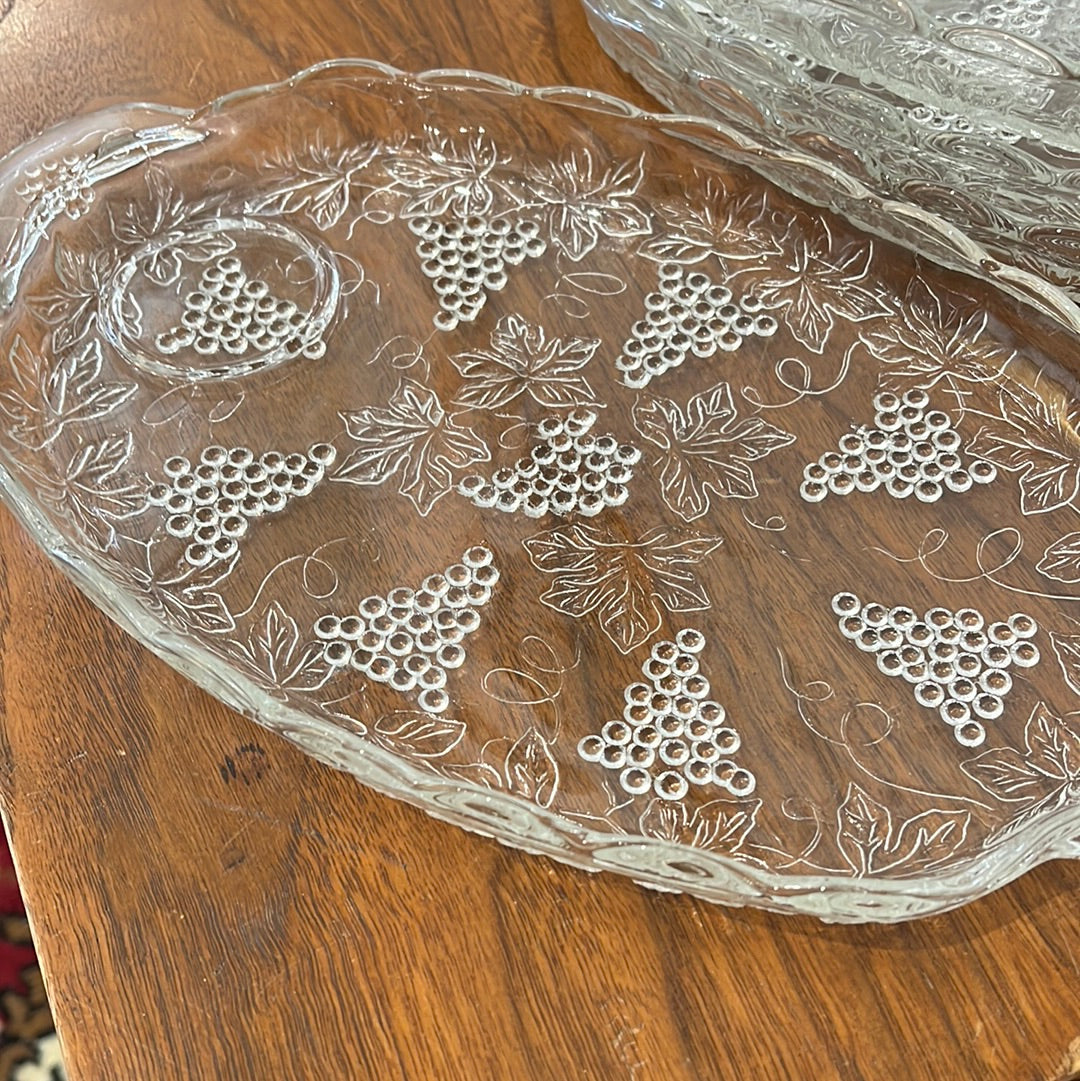 Anchor hocking set of 4 snack plates