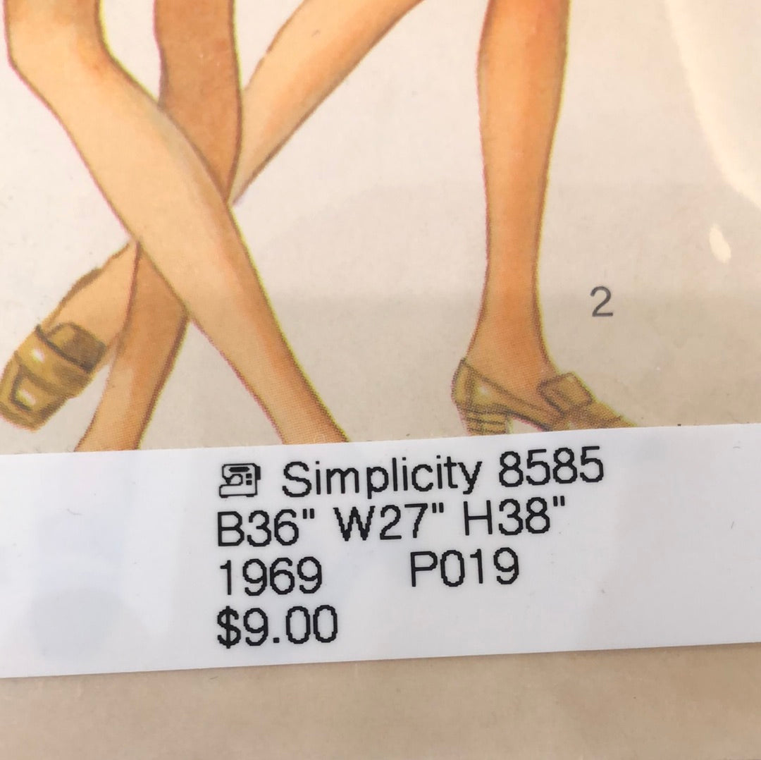 Simplicity 8585