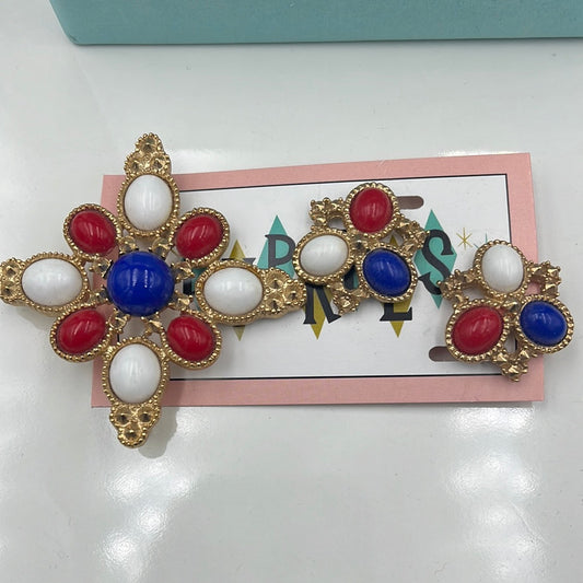 Sarah Coventry brooch & earring set