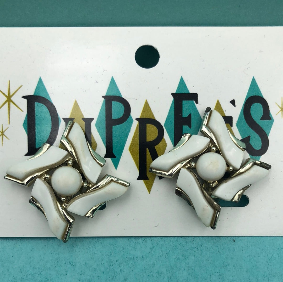 White and Silver Coro Clip on earrings