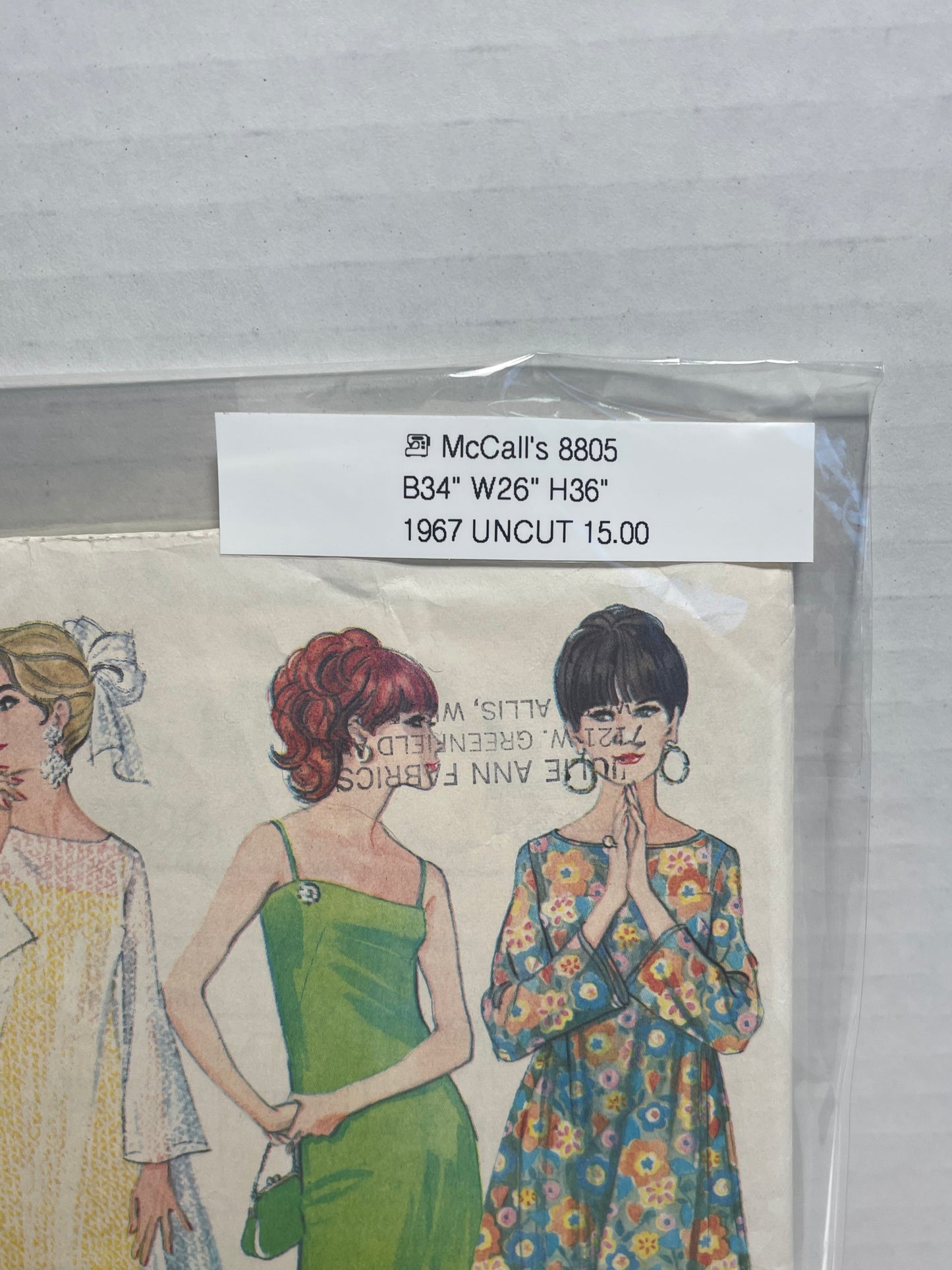 McCall’s 8805