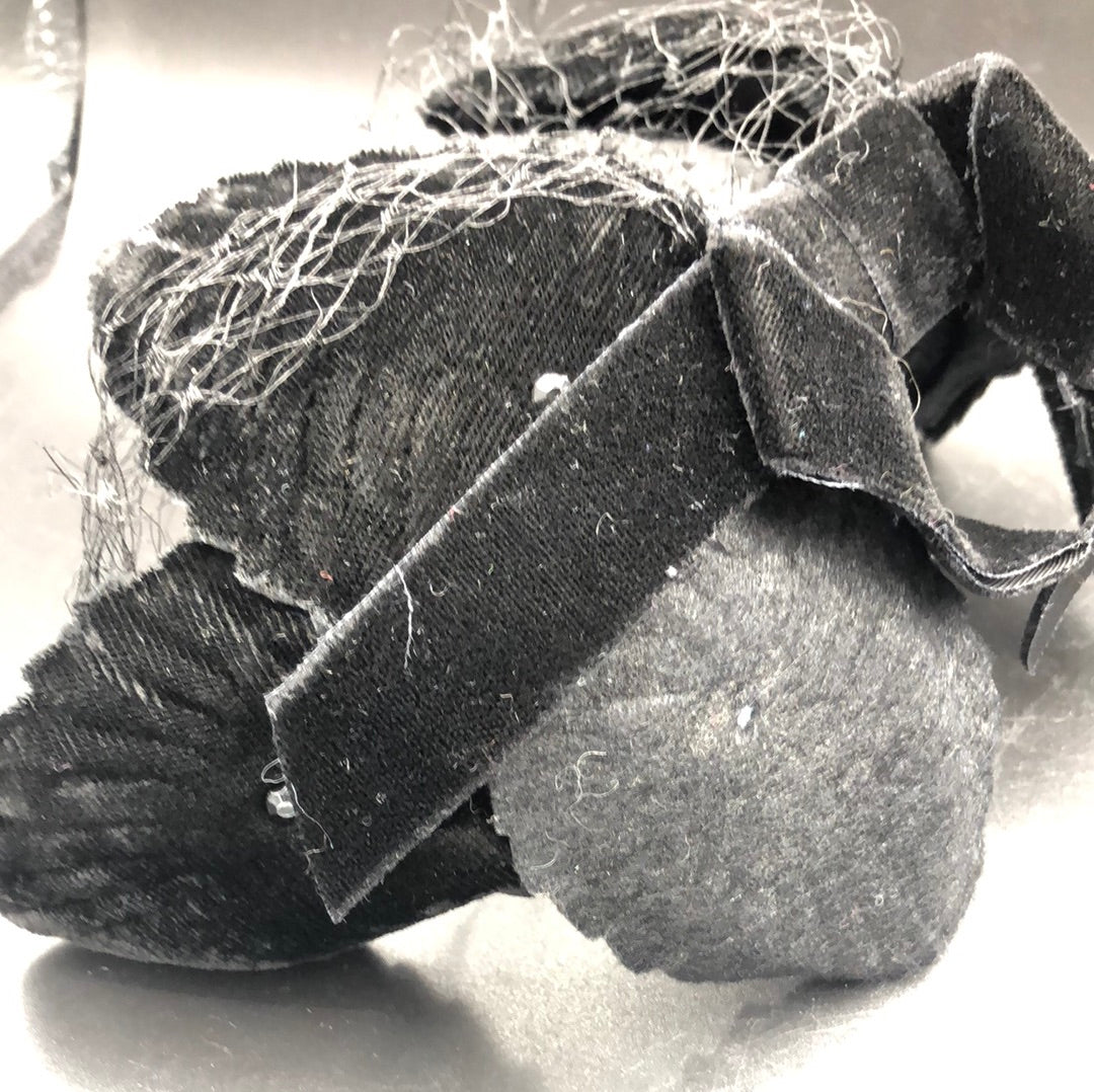 Black Velvet leaf headband with black netting