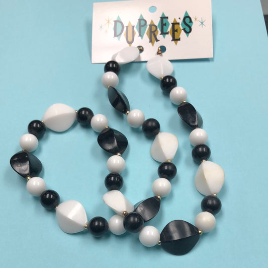 Black and White Plastic Bead Necklace