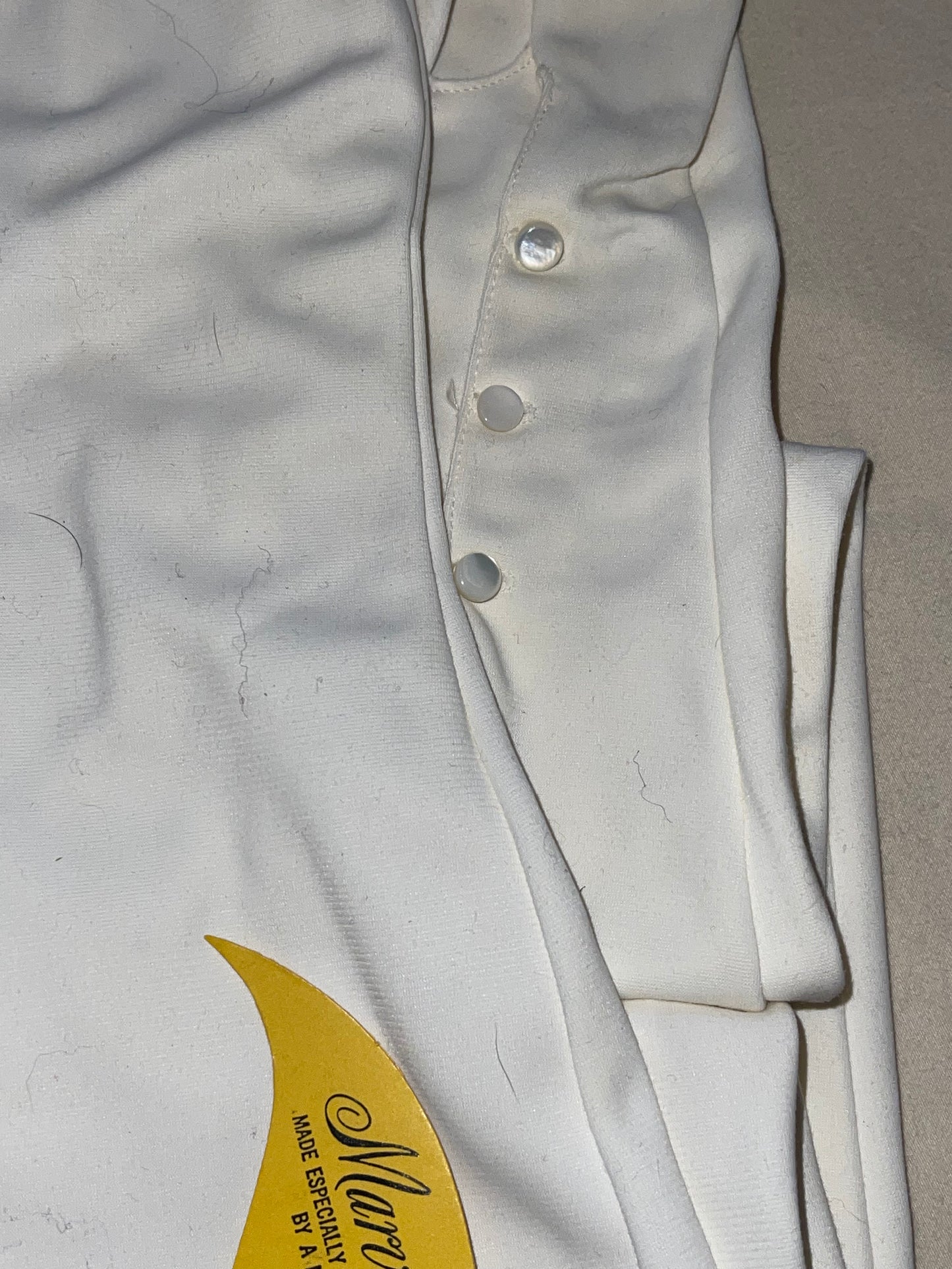 White Opera Marvelfit Gloves