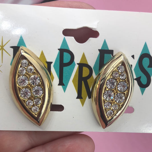 Gold marquis shaped clip on