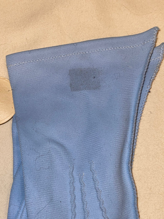 Max Meyer’s Light Blue Nylon Gloves