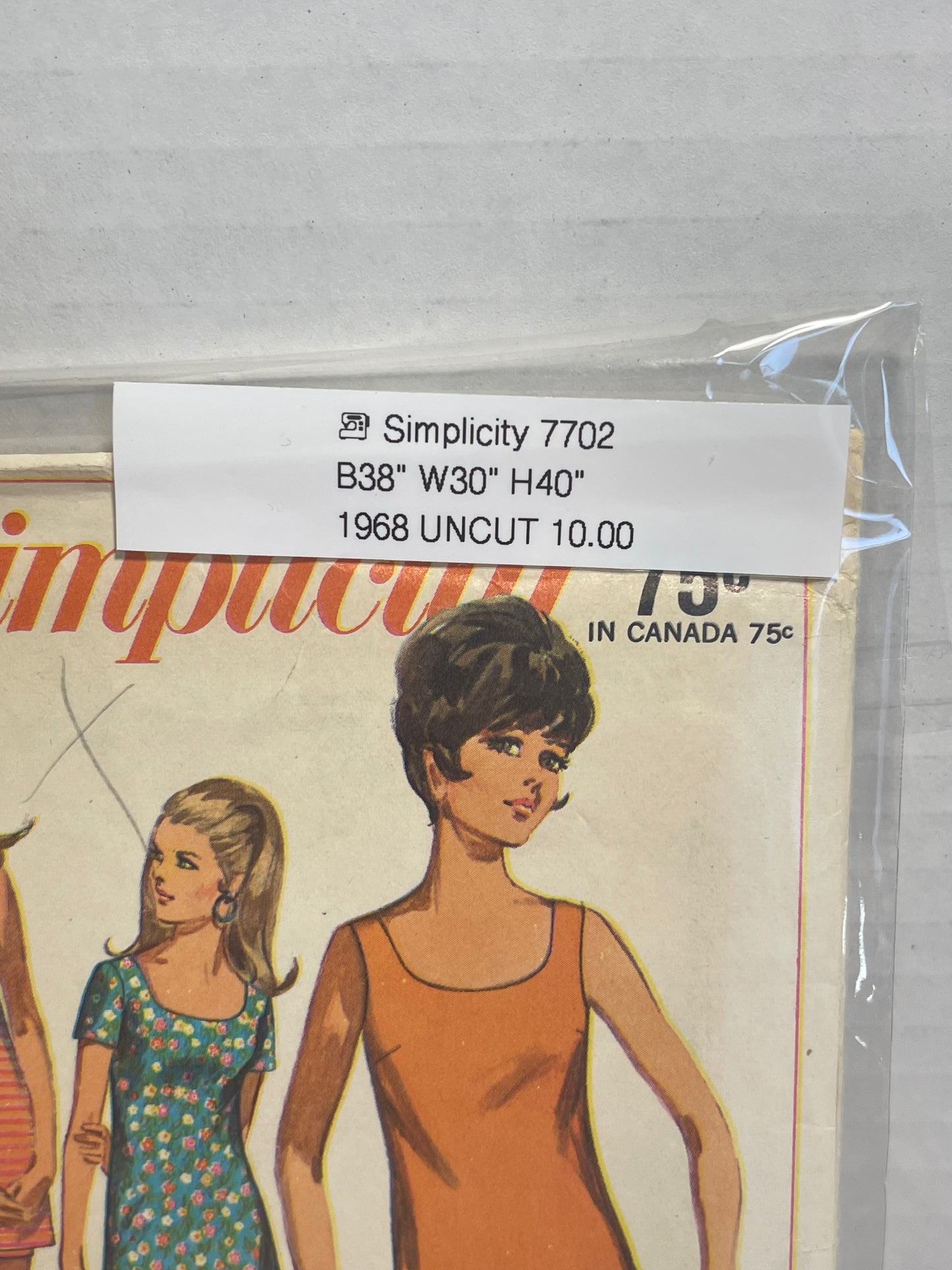 Simplicity 7702