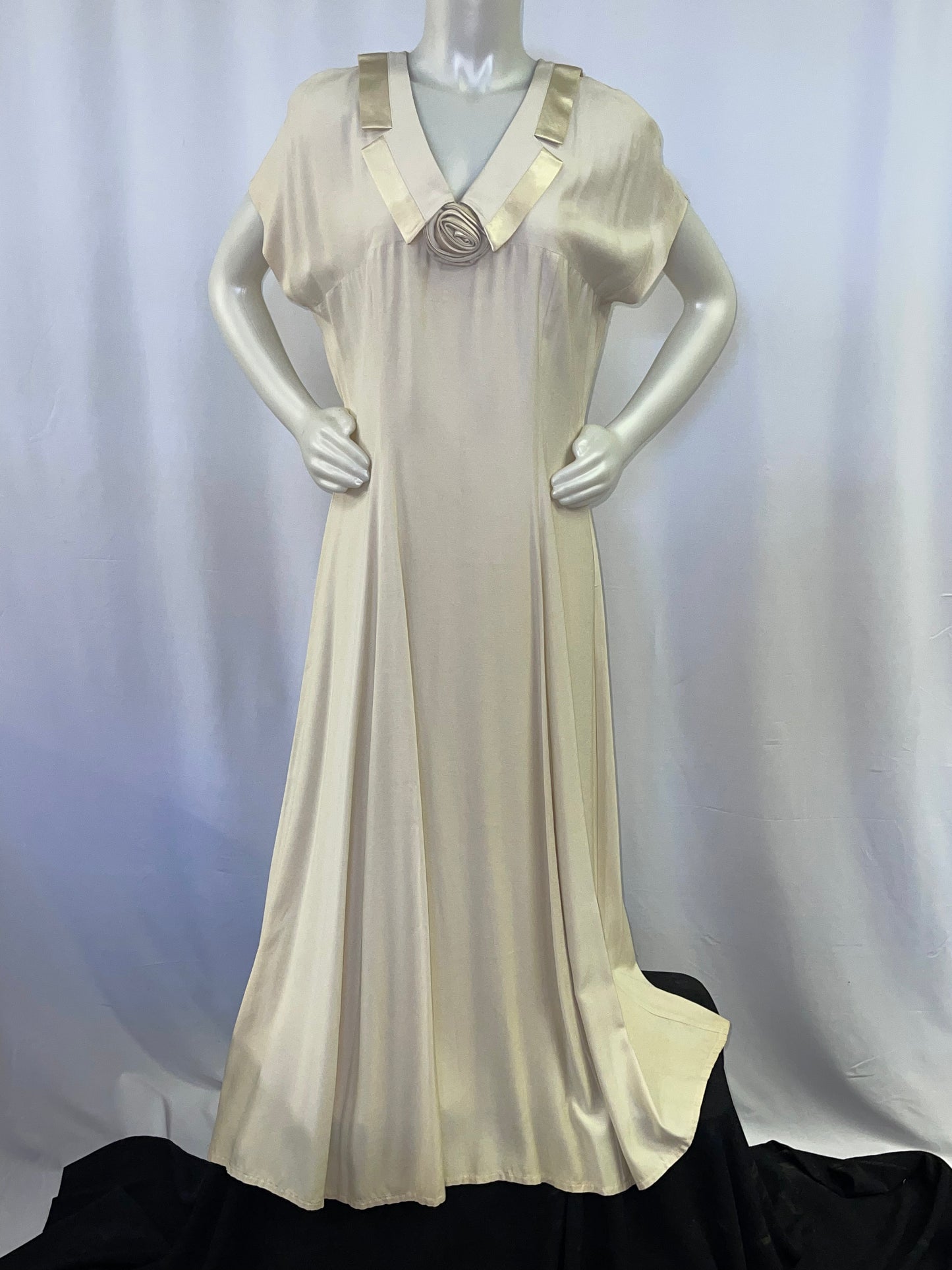 Ivory 80s Full Length Dress