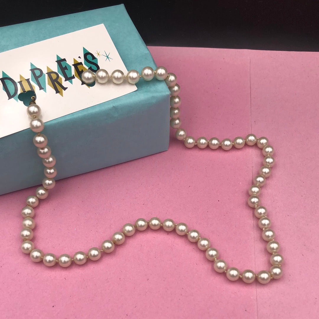 24” Ivory faux pearl necklace