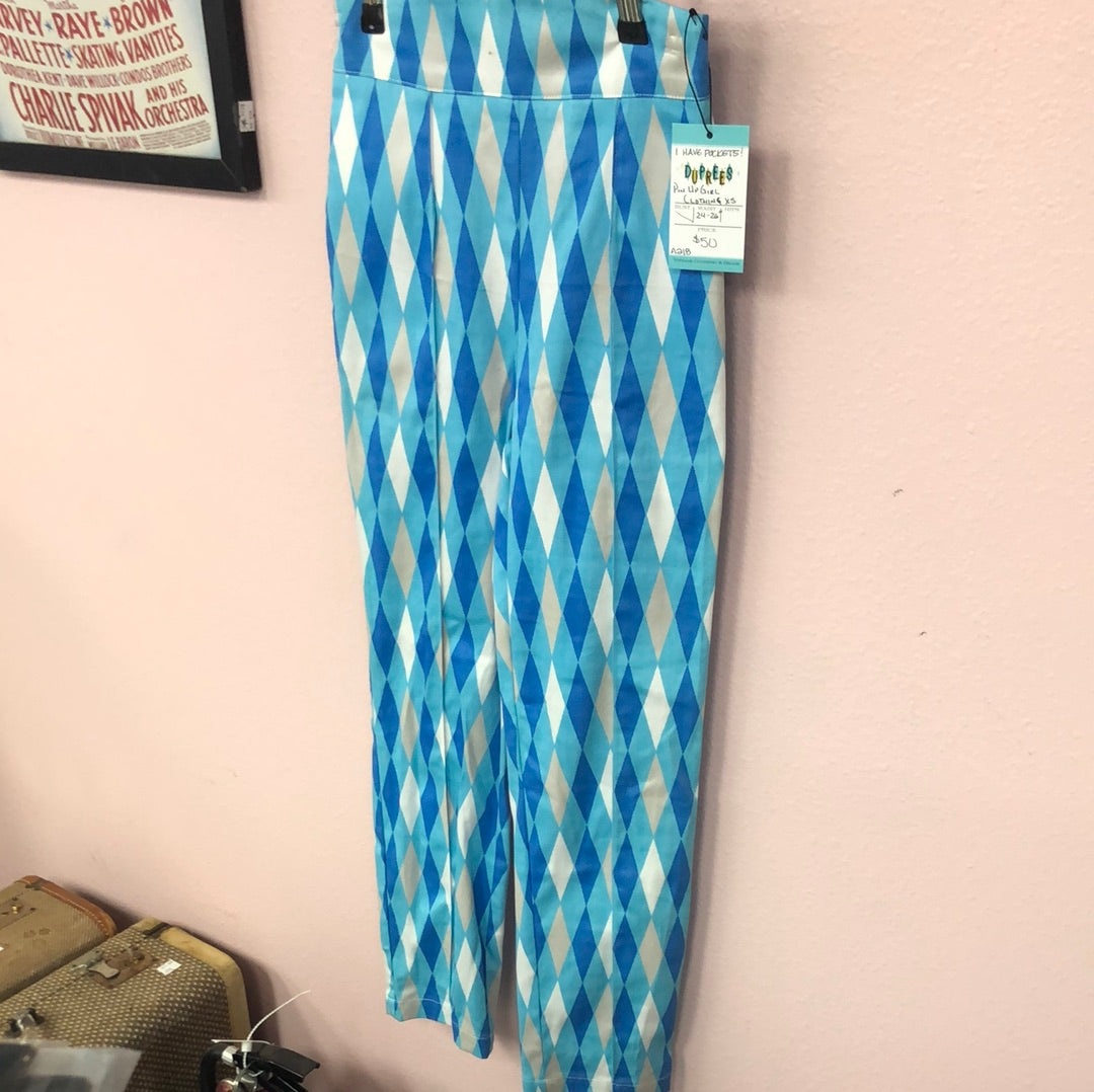 Laura Byrnes California High Waist Harlequin Capris
