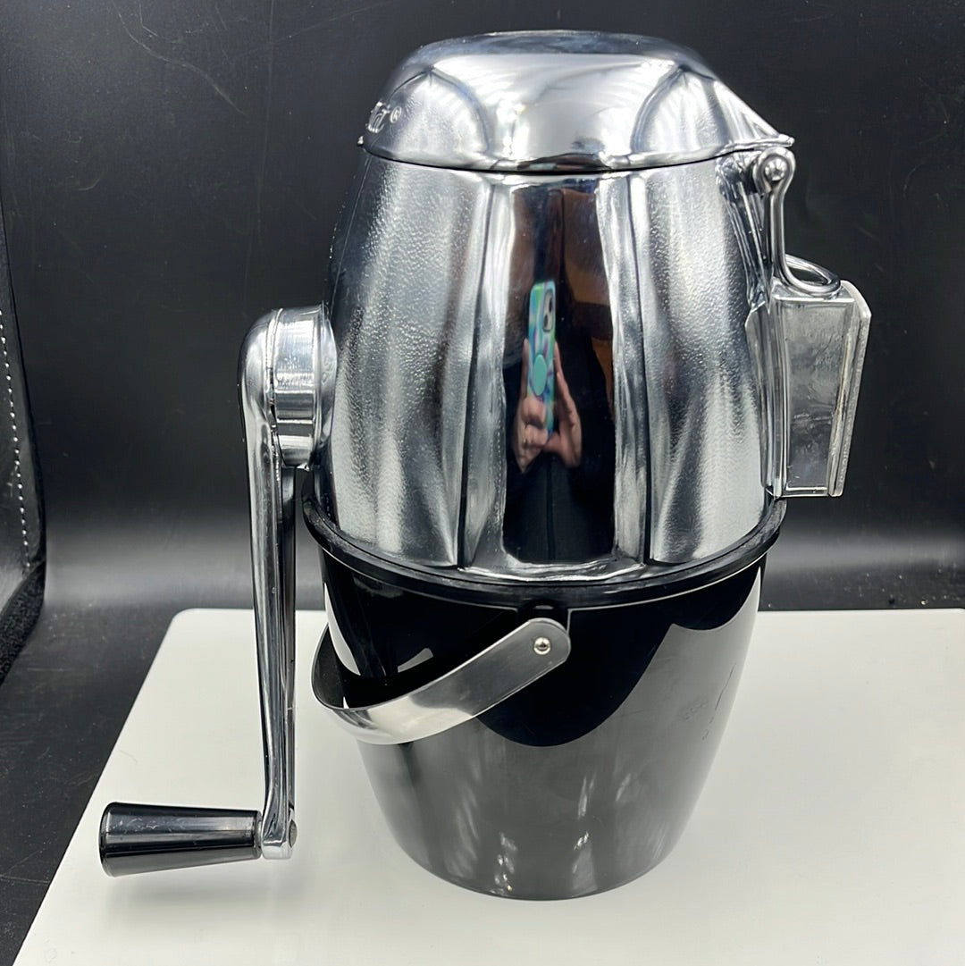 Ice-O-Mat Ice Crusher