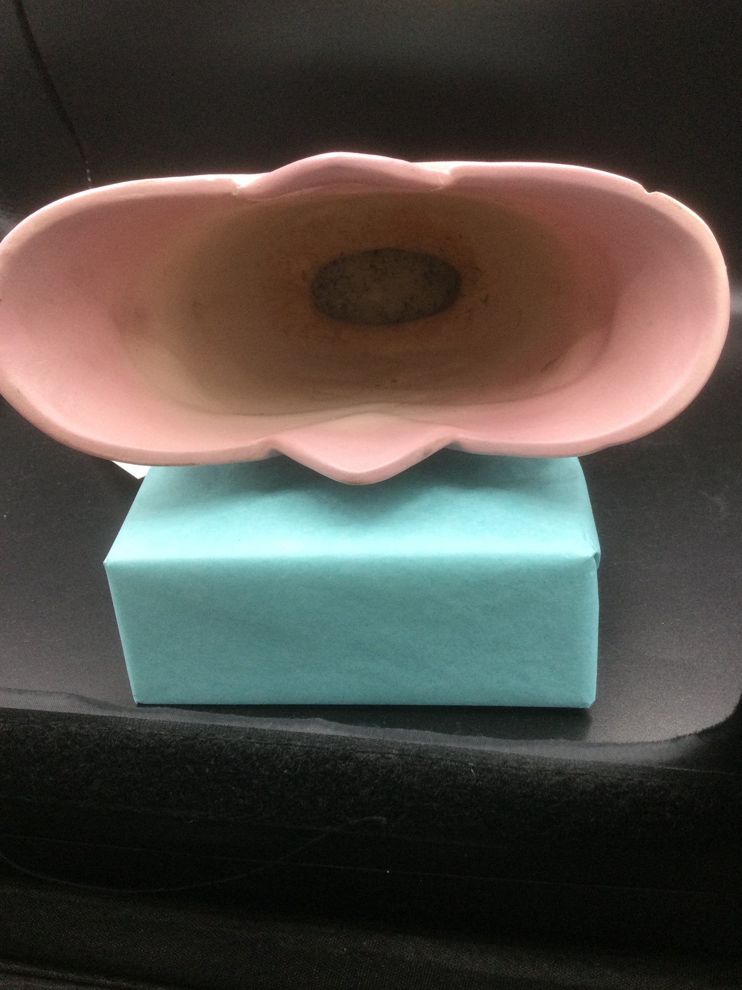Hull Art 8.5" vase