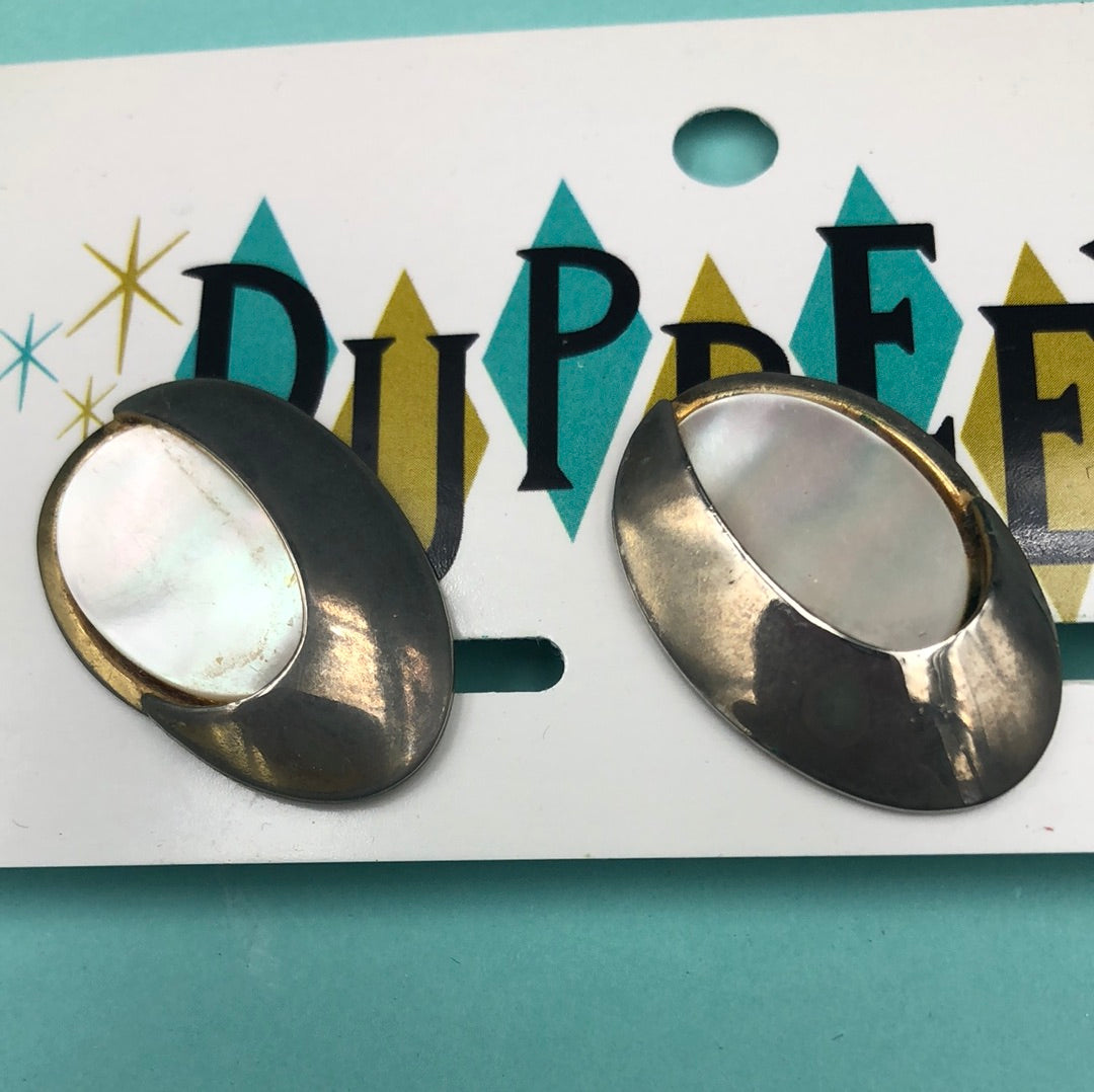 Oval silver with Mother of Pearl inset clip on earring