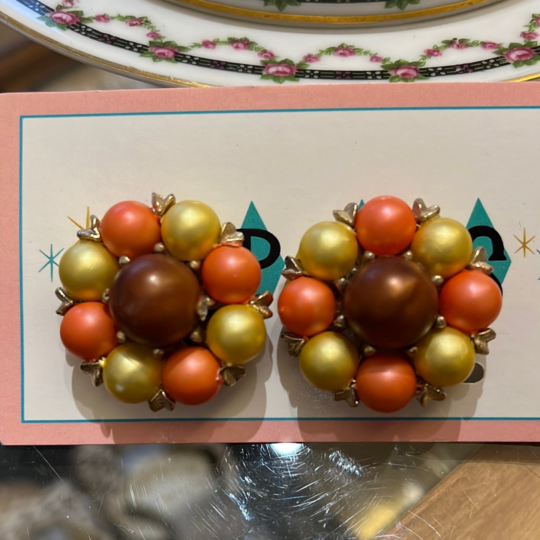 Orange/Yellow/Brown bead cluster clip on