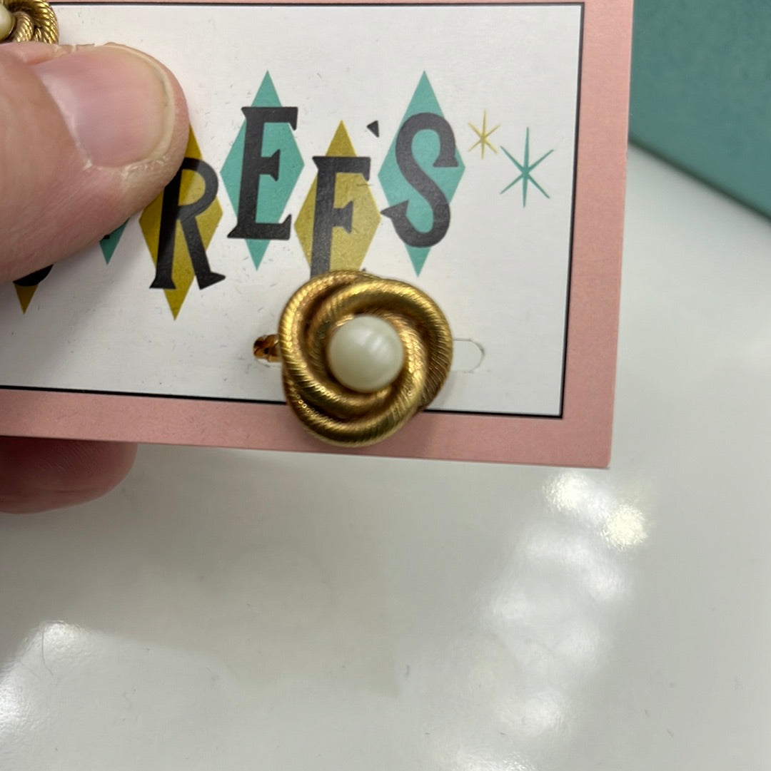 Sarah Coventry earring & ring set