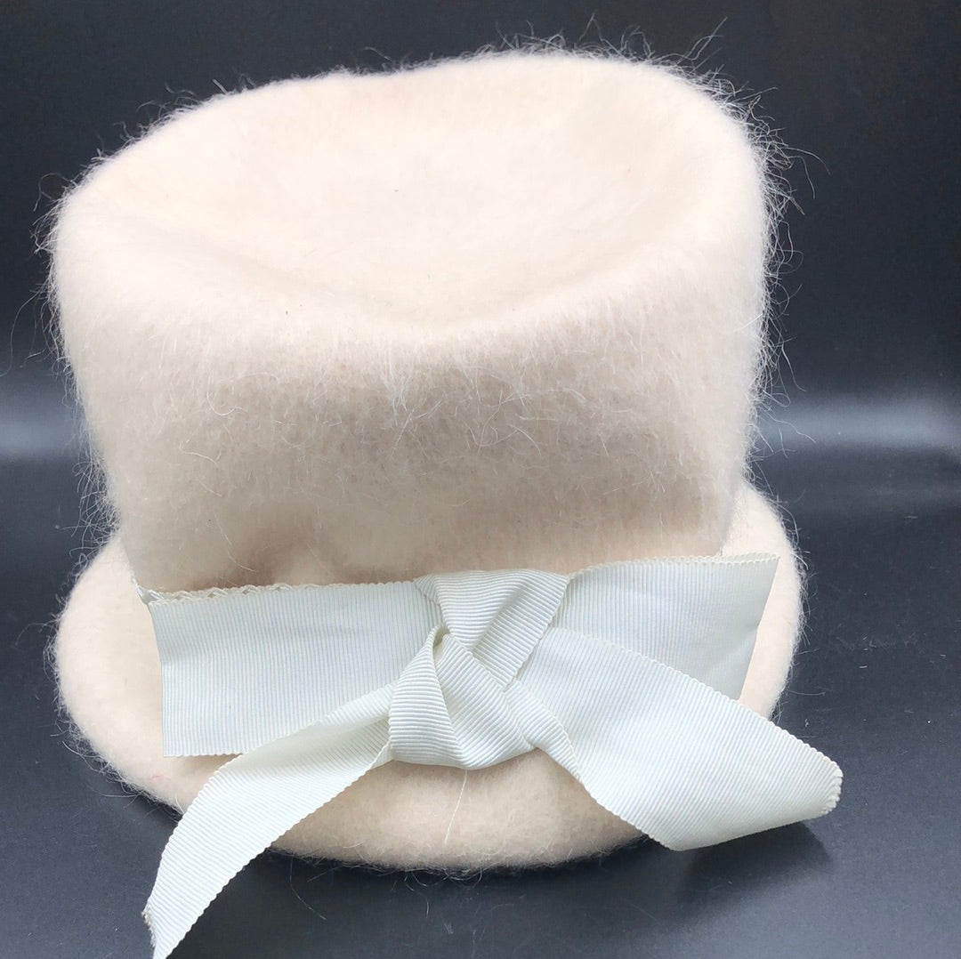 Ivory wool and mohair bucket hat