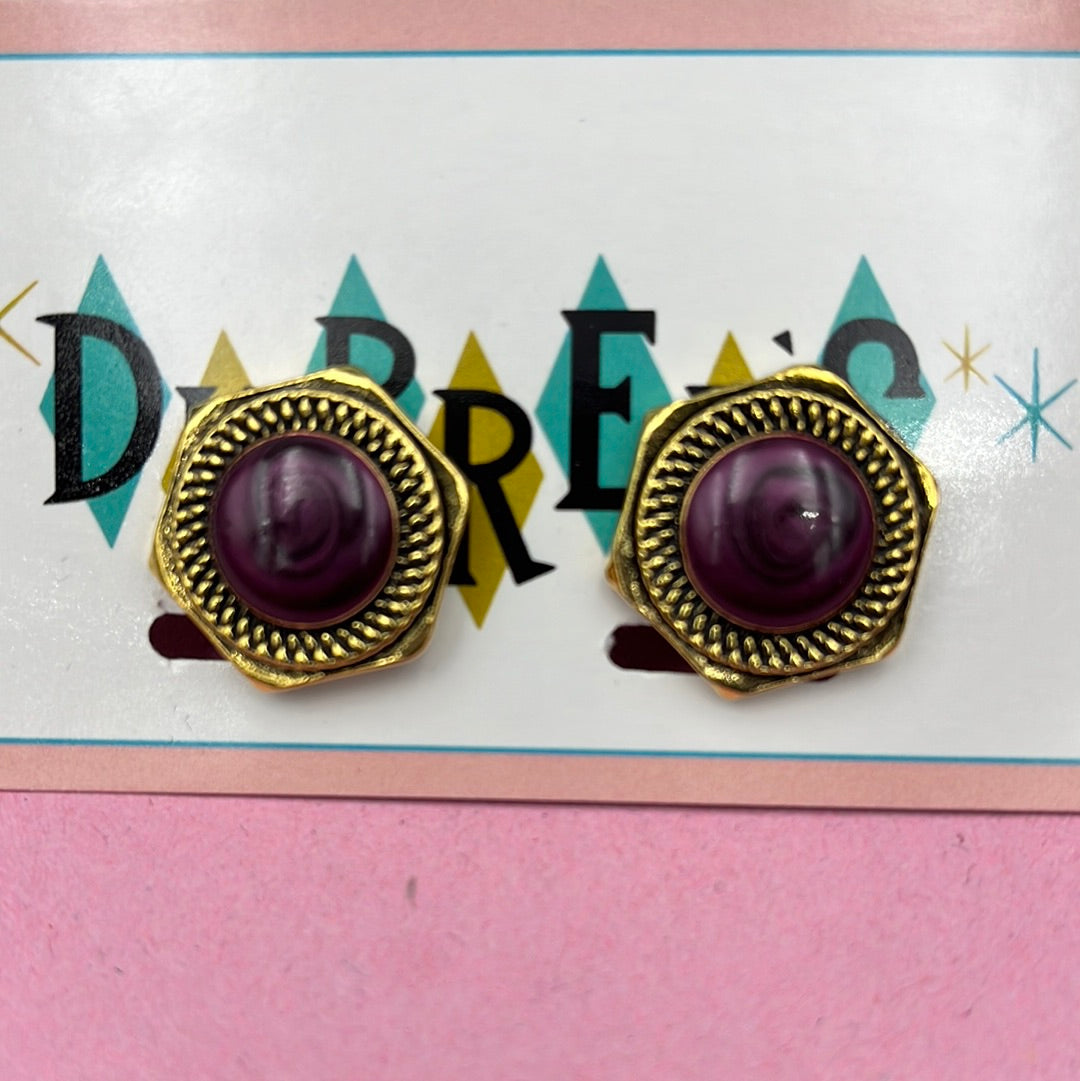 Gold hexagon with purple round center stone clip on