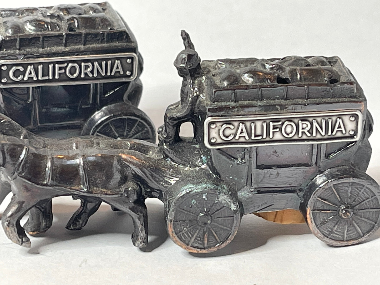 Stage coach and horse salt and pepper shaker