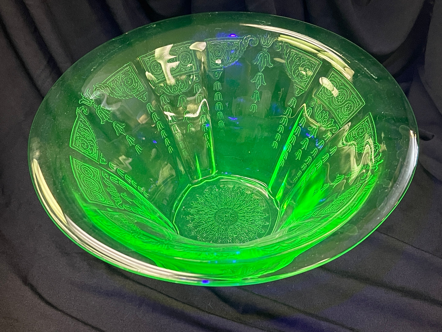 Uranium Glass Bowl